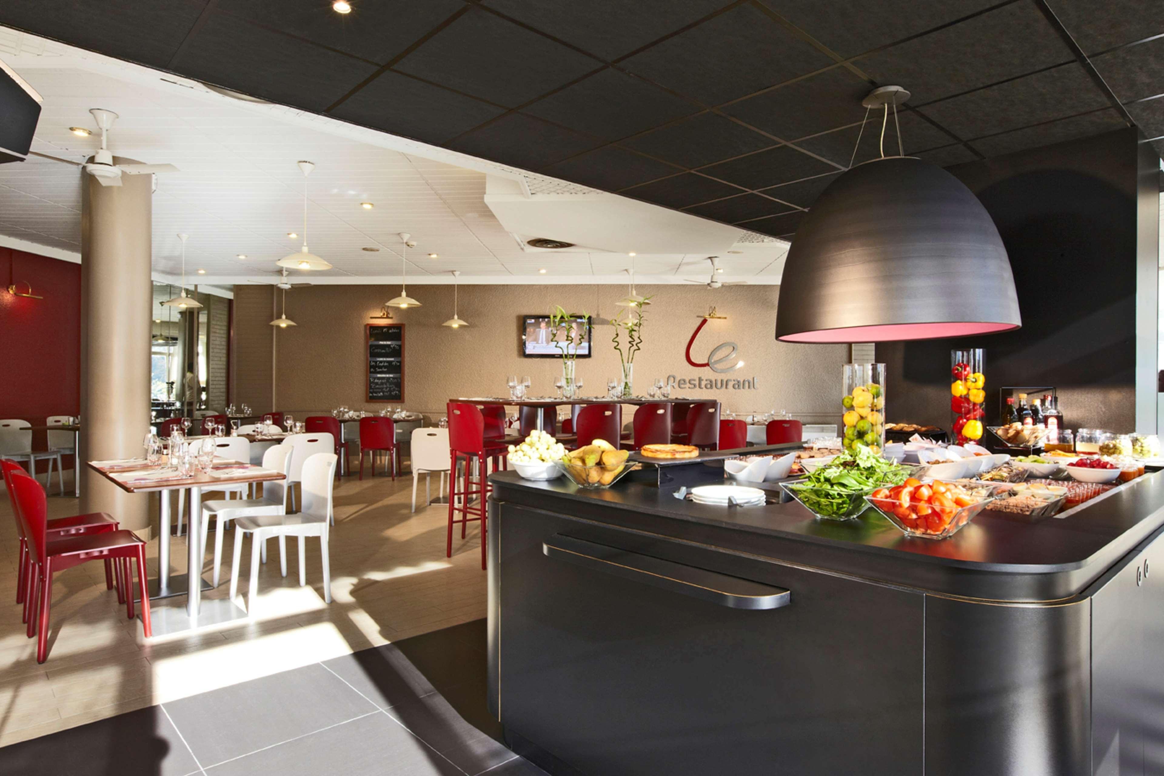 Campanile Nogent-Sur-Marne Hotel Exterior foto